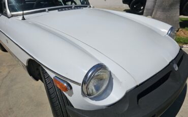 MG-MGB-1974-10