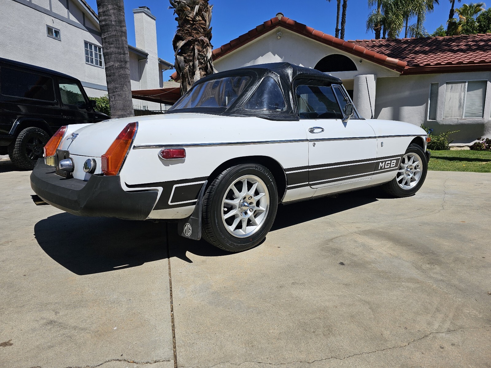 MG-MGB-1974-2
