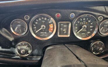 MG-MGB-1974-33