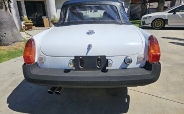 MG-MGB-1974-5
