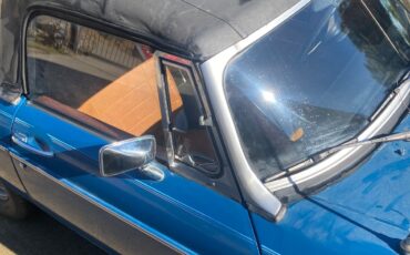 MG-MGB-1974-Convertible-11