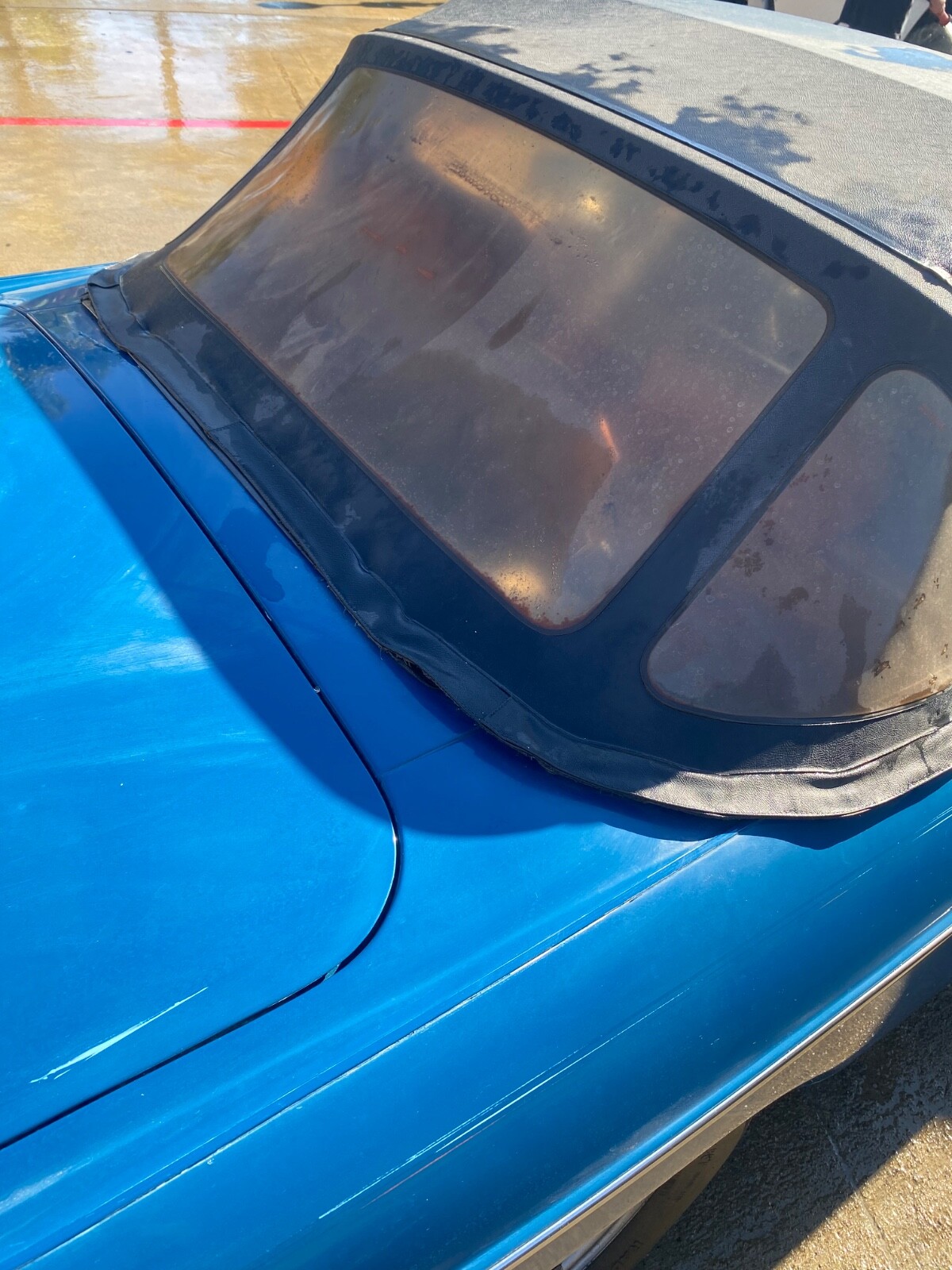 MG-MGB-1974-Convertible-12
