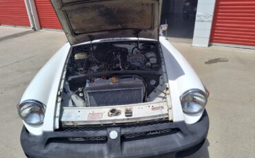 MG-MGB-1975-Convertible-7