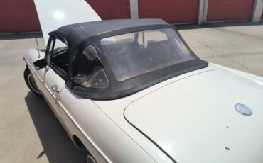 MG-MGB-1975-Convertible-9