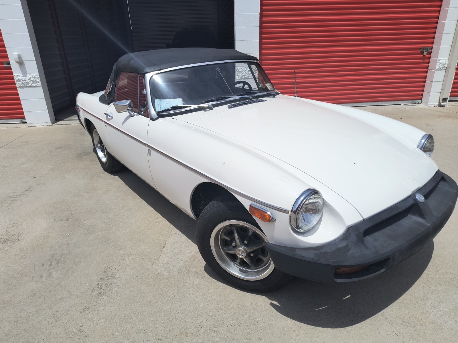 MG-MGB-1975-Convertible