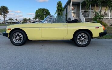 MG-MGB-1976-Convertible-11
