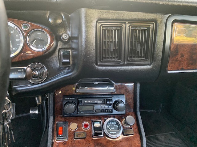 MG-MGB-1976-Convertible-17