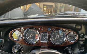 MG-MGB-1976-Convertible-18