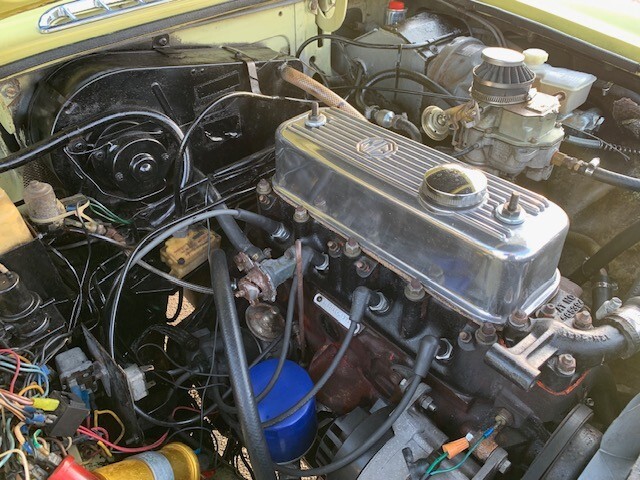 MG-MGB-1976-Convertible-23