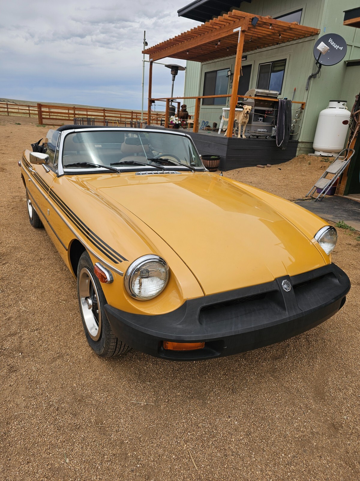 MG-MGB-1977-Convertible-1