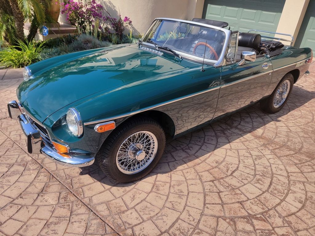 MG-MGB-1977-Convertible-1