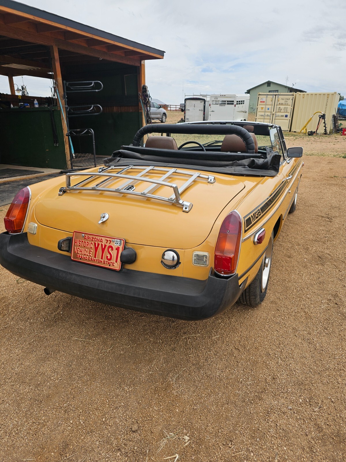 MG-MGB-1977-Convertible-2