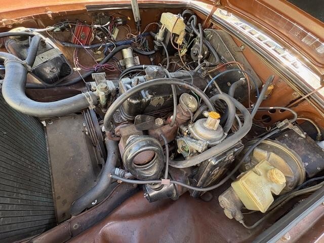 MG-MGB-1978-Convertible-10