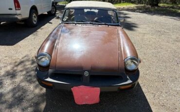 MG-MGB-1978-Convertible-2