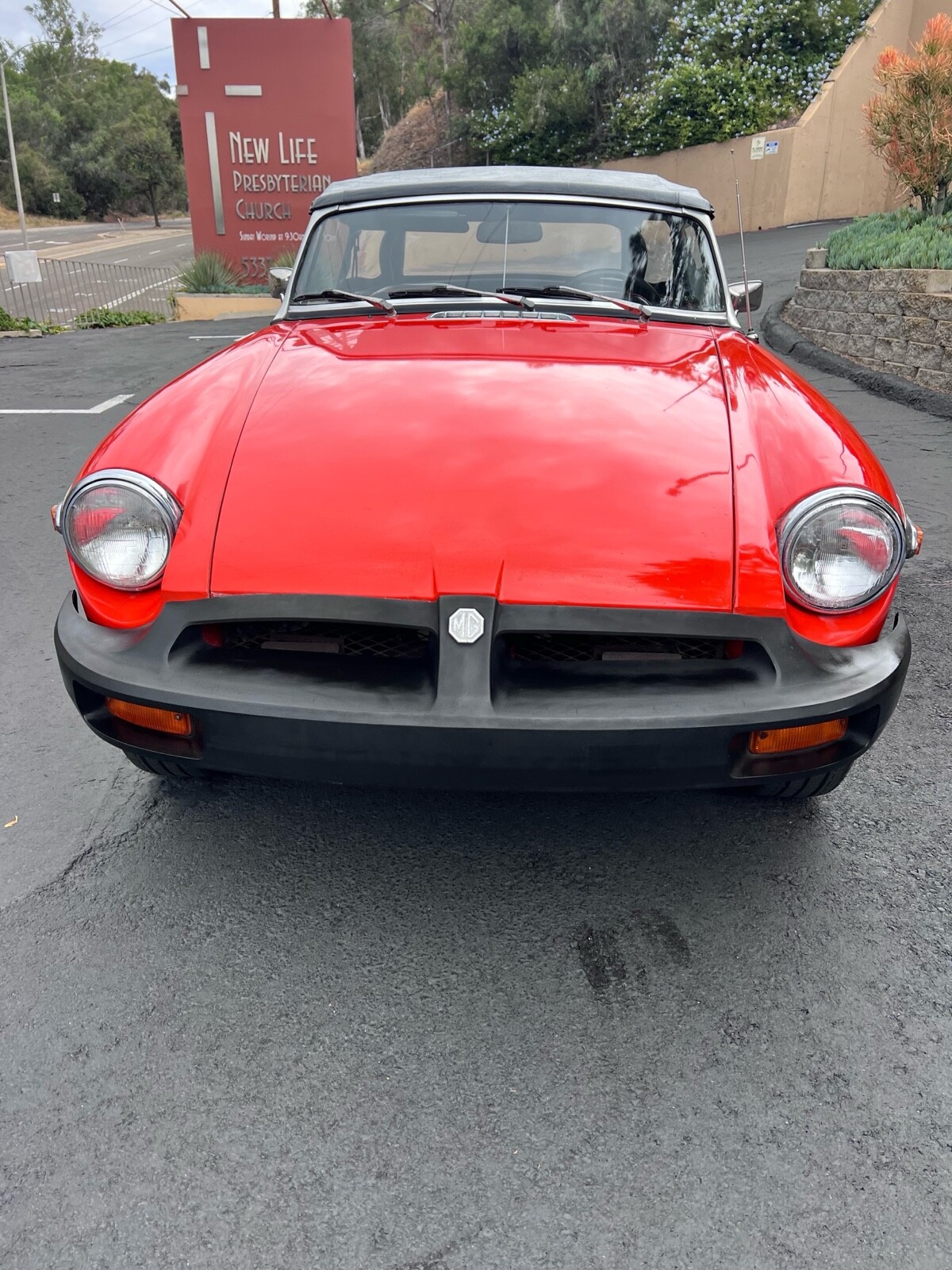 MG-MGB-1979-Convertible-1