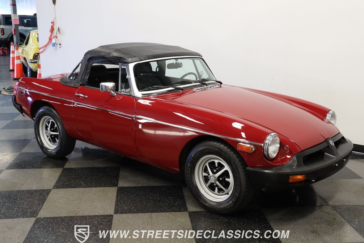 MG-MGB-1979-Convertible-13
