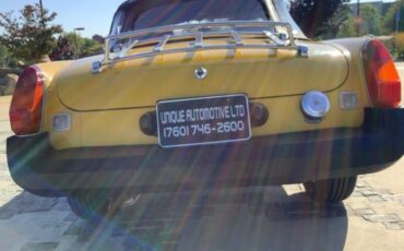 MG-MGB-1979-Convertible-17