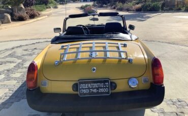 MG-MGB-1979-Convertible-18