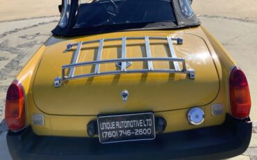 MG-MGB-1979-Convertible-19