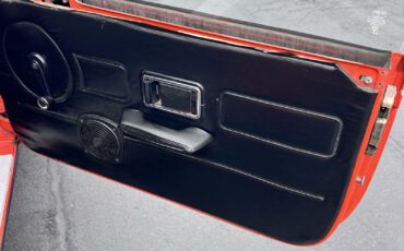 MG-MGB-1979-Convertible-21