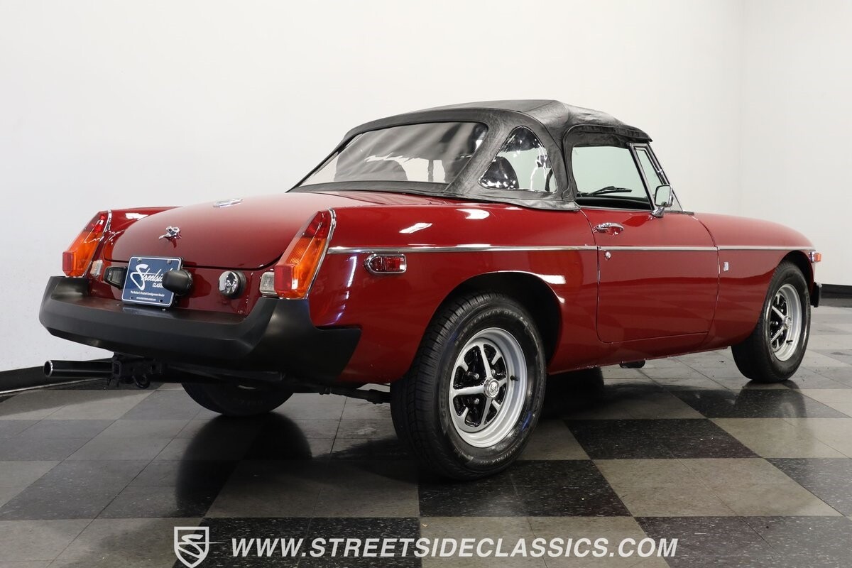 MG-MGB-1979-Convertible-26