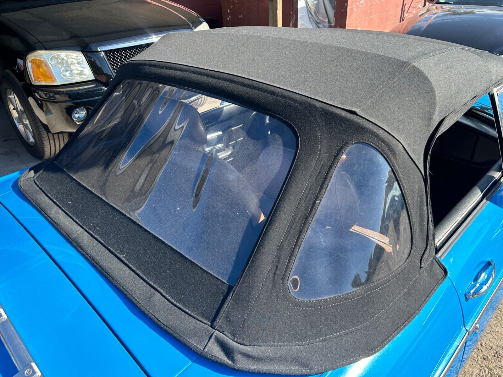 MG-MGB-1979-Convertible-28