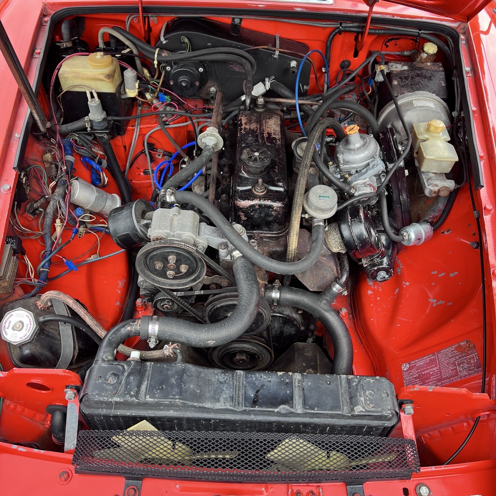 MG-MGB-1979-Convertible-29