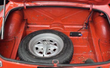 MG-MGB-1979-Convertible-34