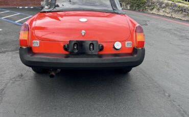 MG-MGB-1979-Convertible-4