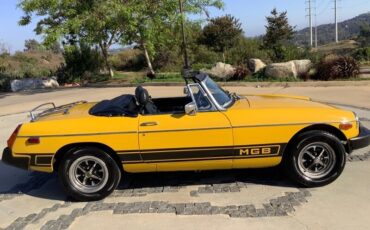 MG-MGB-1979-Convertible-5