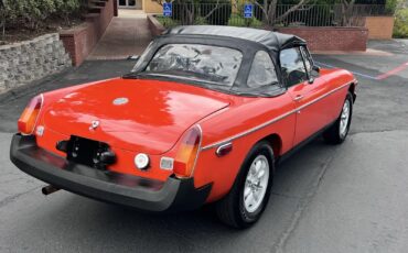MG-MGB-1979-Convertible-5