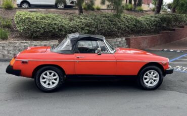 MG-MGB-1979-Convertible-6