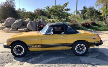 MG-MGB-1979-Convertible-7