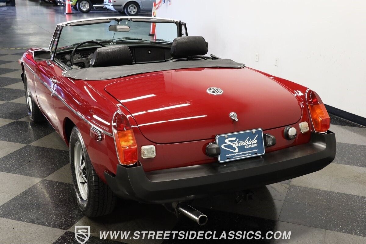 MG-MGB-1979-Convertible-7