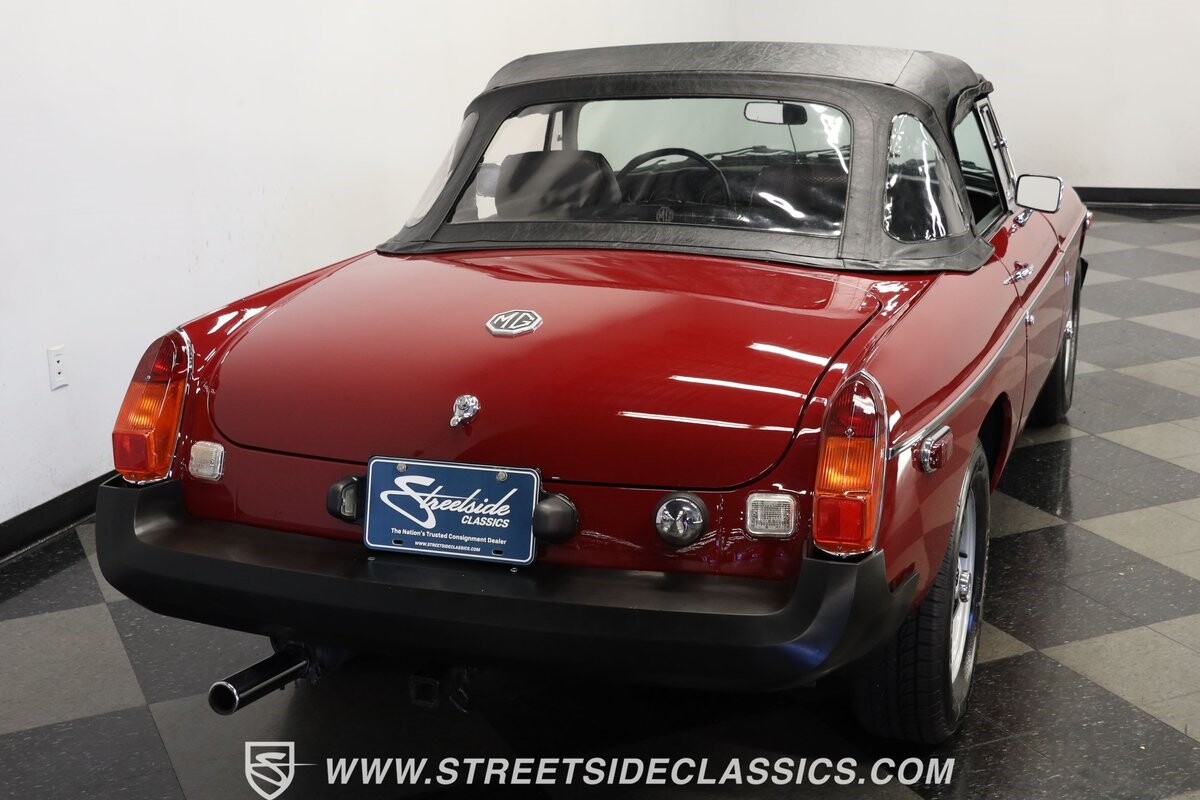 MG-MGB-1979-Convertible-9