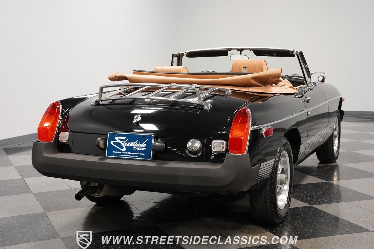 MG-MGB-1980-Convertible-11