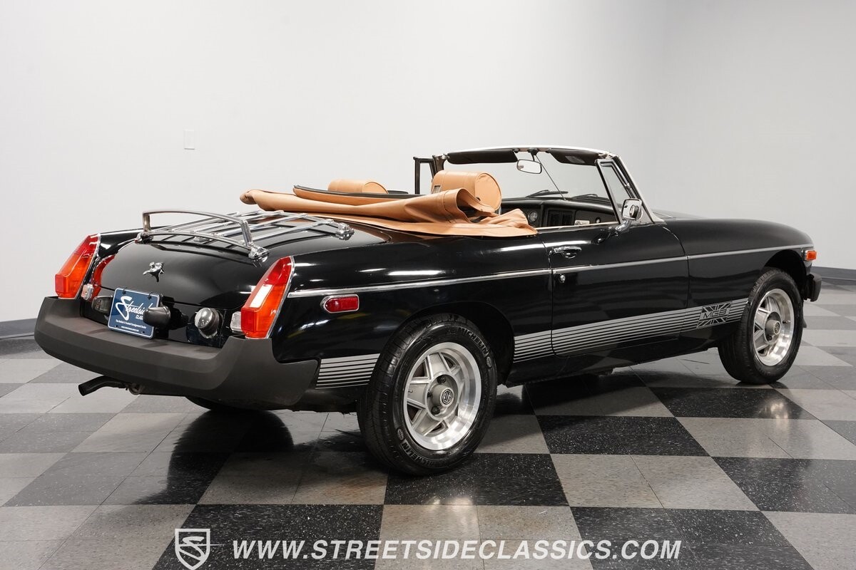 MG-MGB-1980-Convertible-12