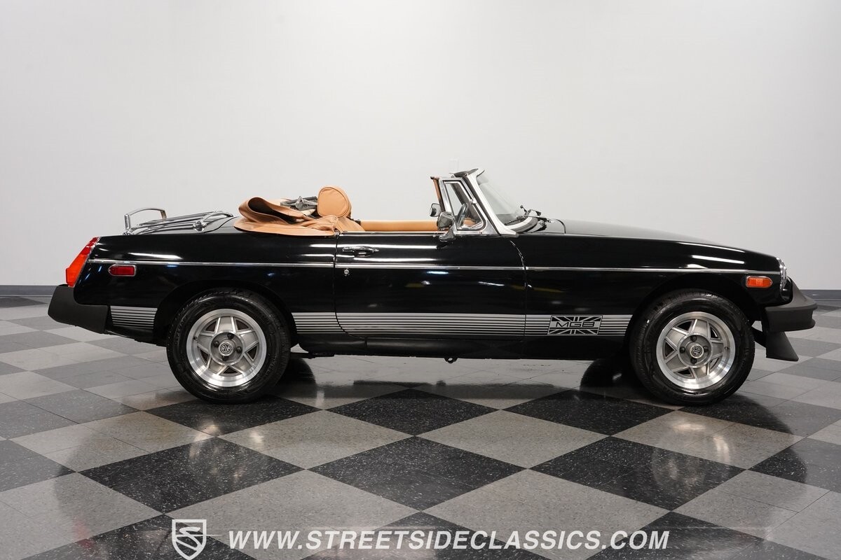 MG-MGB-1980-Convertible-14