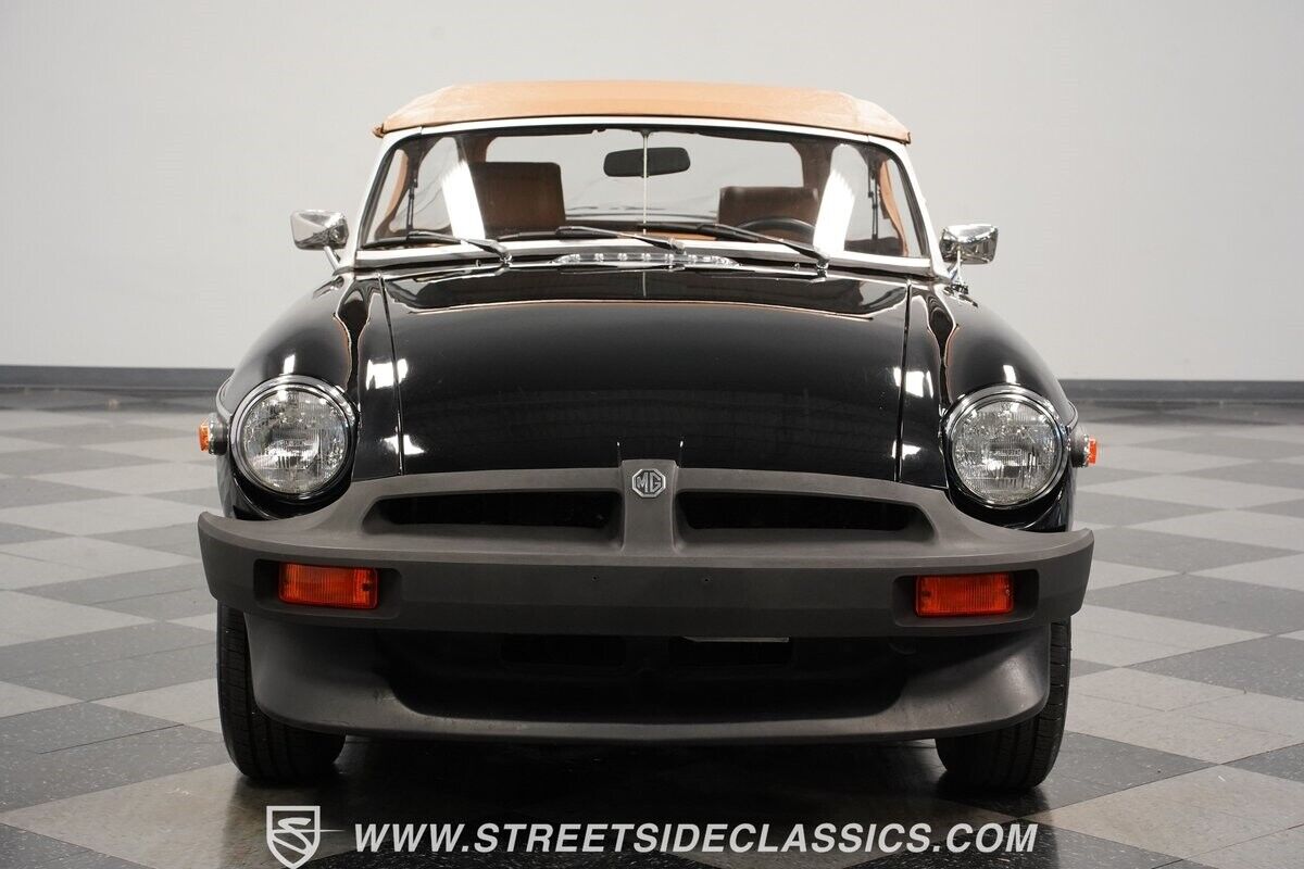 MG-MGB-1980-Convertible-17