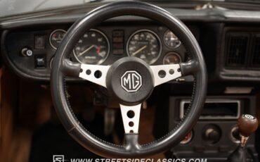 MG-MGB-1980-Convertible-38