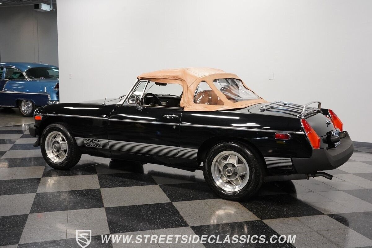 MG-MGB-1980-Convertible-8