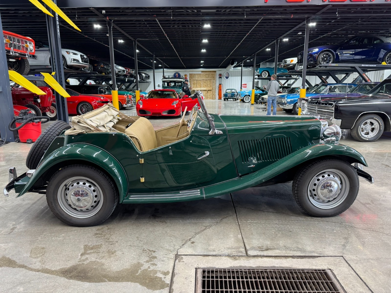 MG-Other-1953-Convertible-8