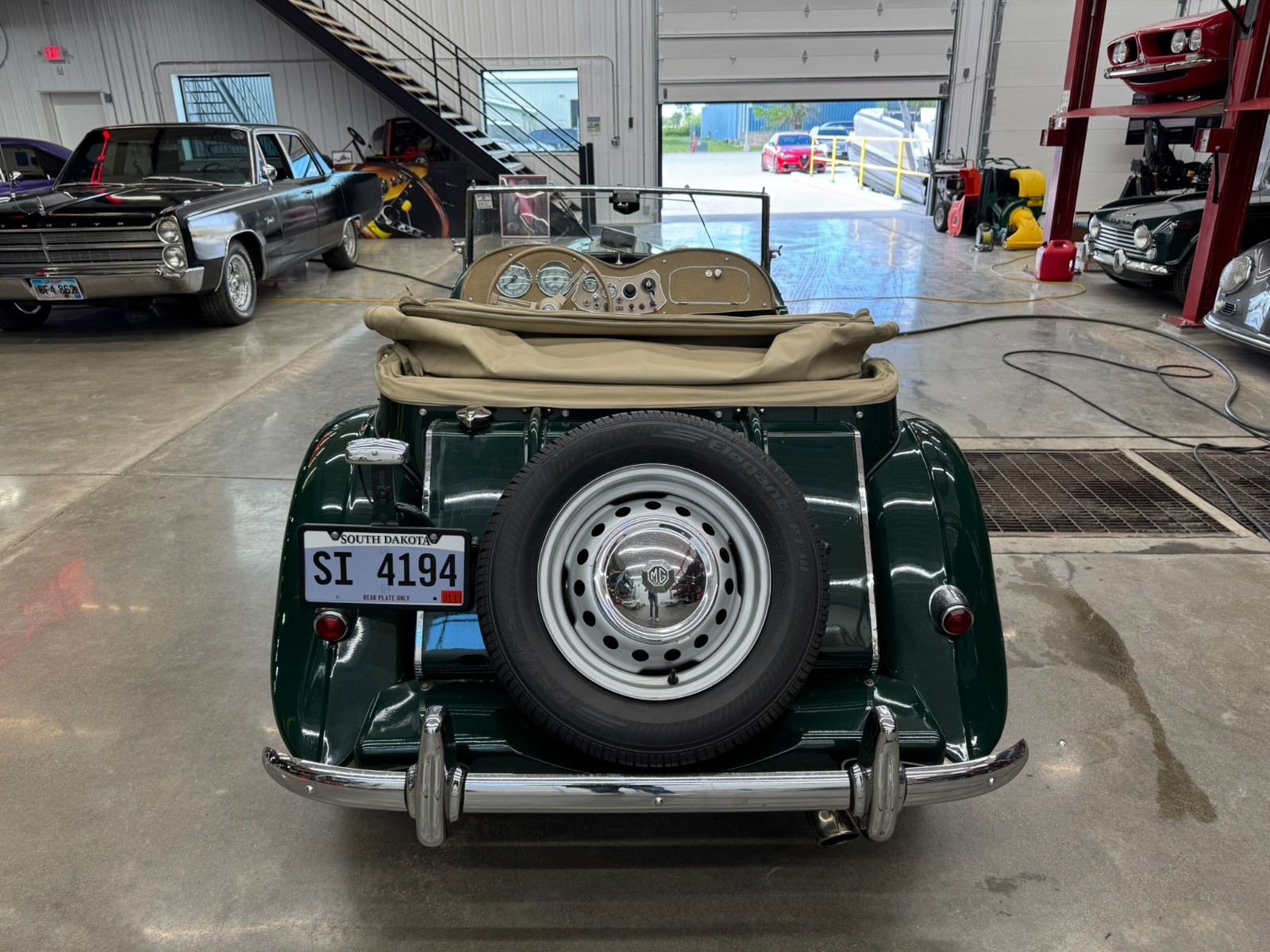 MG-Other-1953-Convertible-9