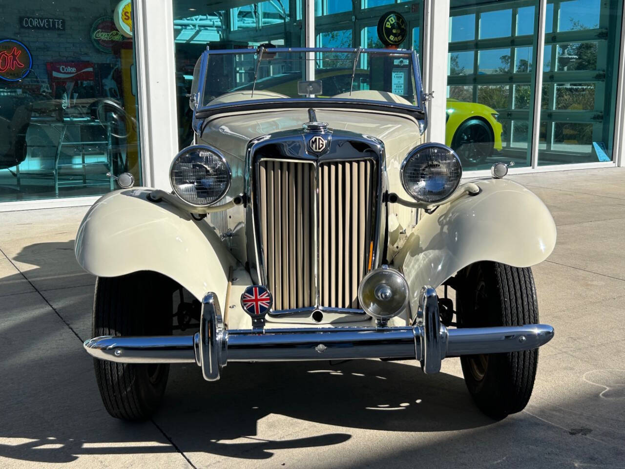 MG-T-Series-1951-Convertible-1
