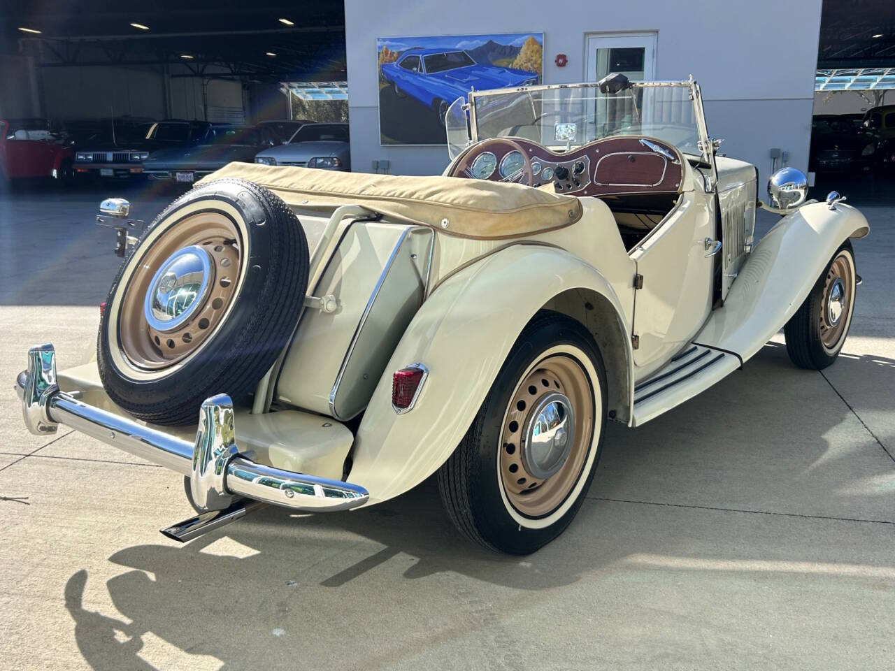 MG-T-Series-1951-Convertible-4