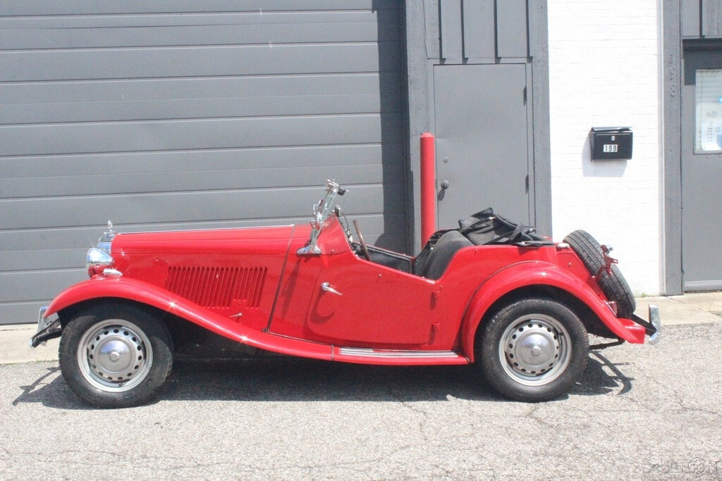 MG-T-Series-1953-Convertible-10