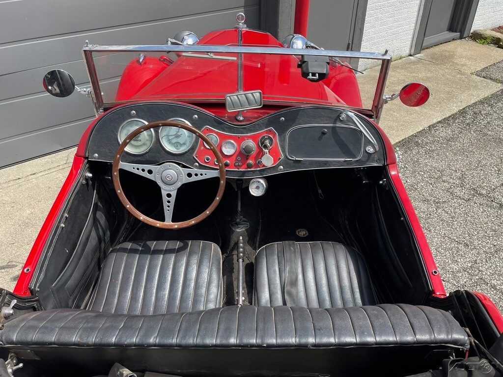 MG-T-Series-1953-Convertible-14