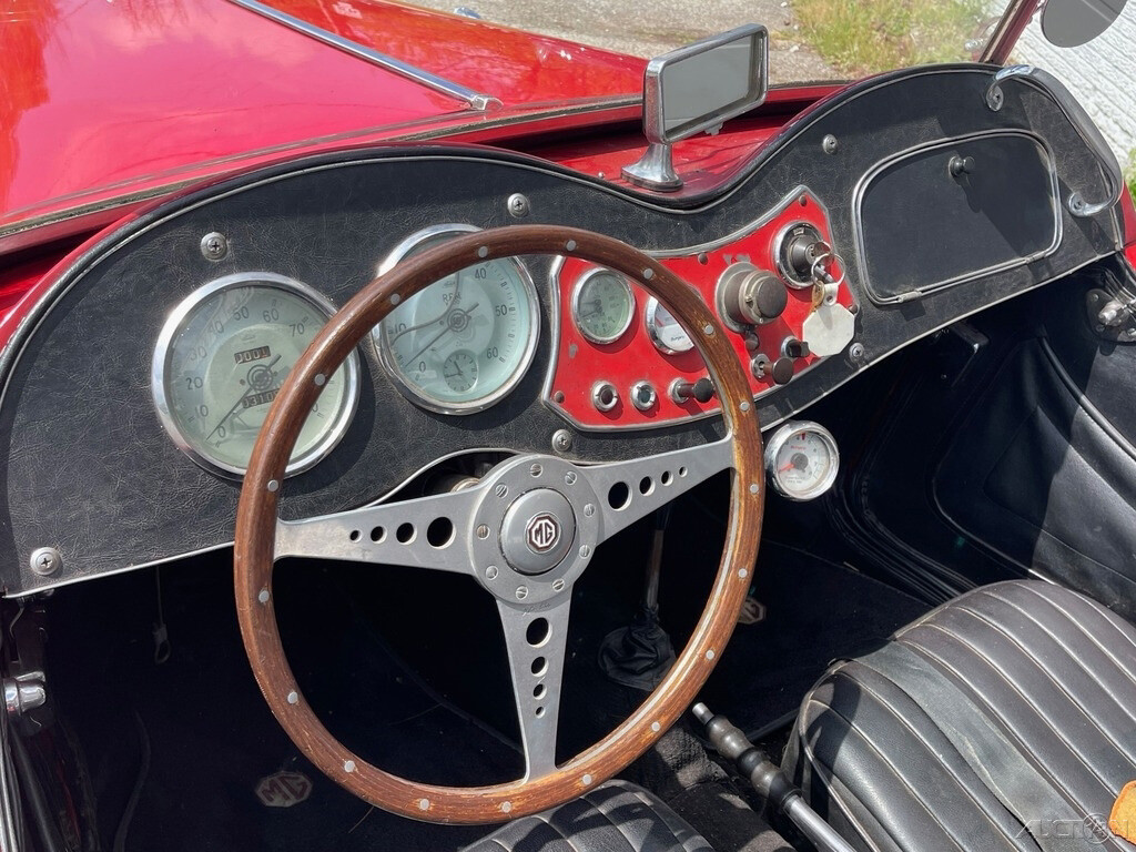 MG-T-Series-1953-Convertible-15