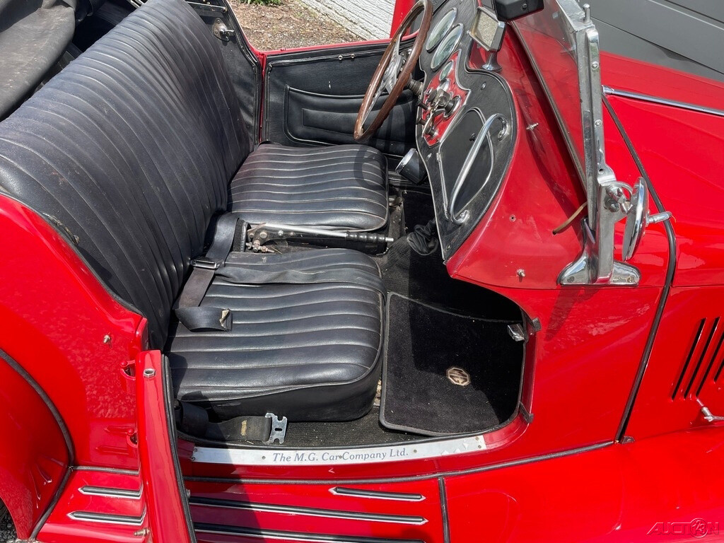 MG-T-Series-1953-Convertible-18