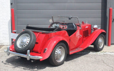 MG-T-Series-1953-Convertible-2